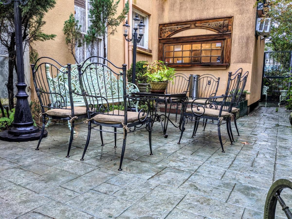 ניו אורלינס Parisian Courtyard Inn מראה חיצוני תמונה
